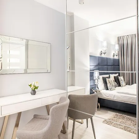 Cracow Wawrzyńca By Renters Apartament Kraków